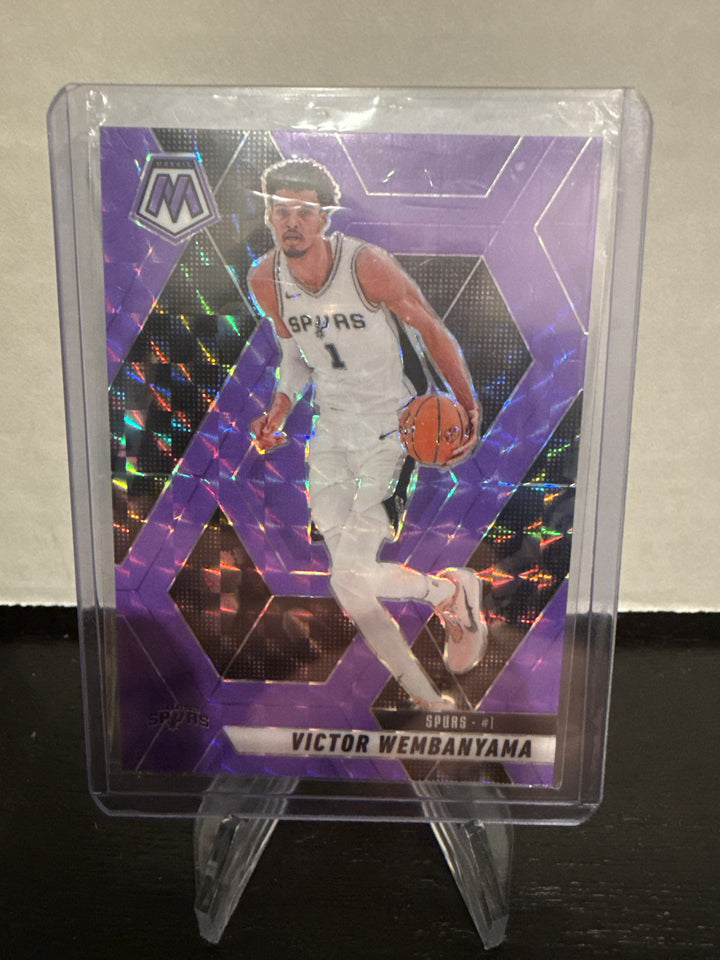 Victor Wembanyama 2024 Panini Mosaic Bank Purple Fluorescent Mosaic, 068/249