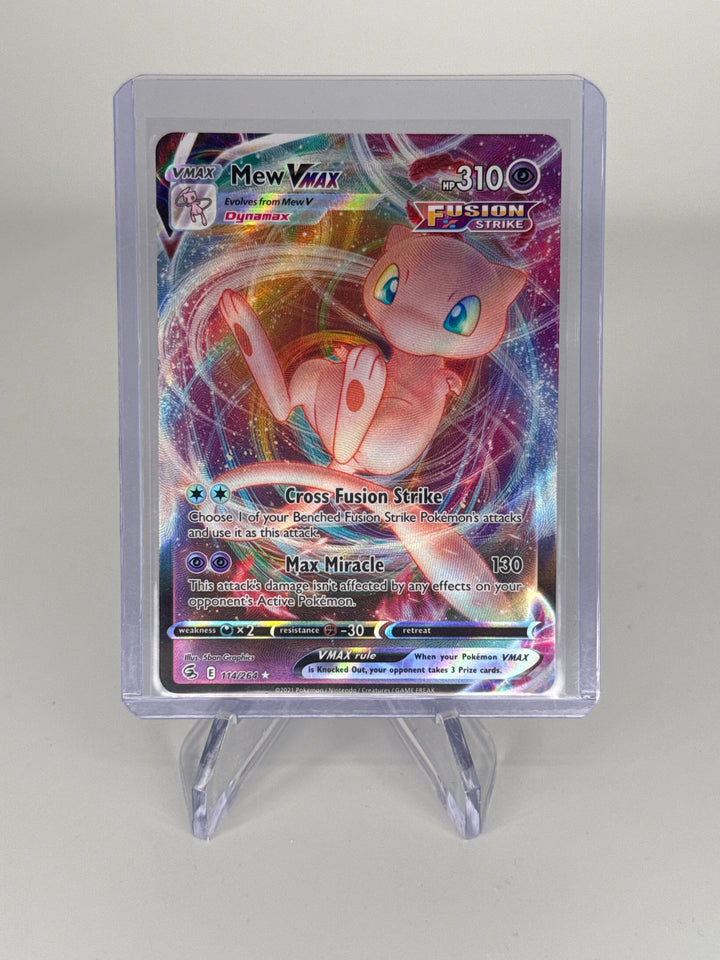 Pokemon TCG 2021 Mew VMax Fusion Strike Full Art, 114/264