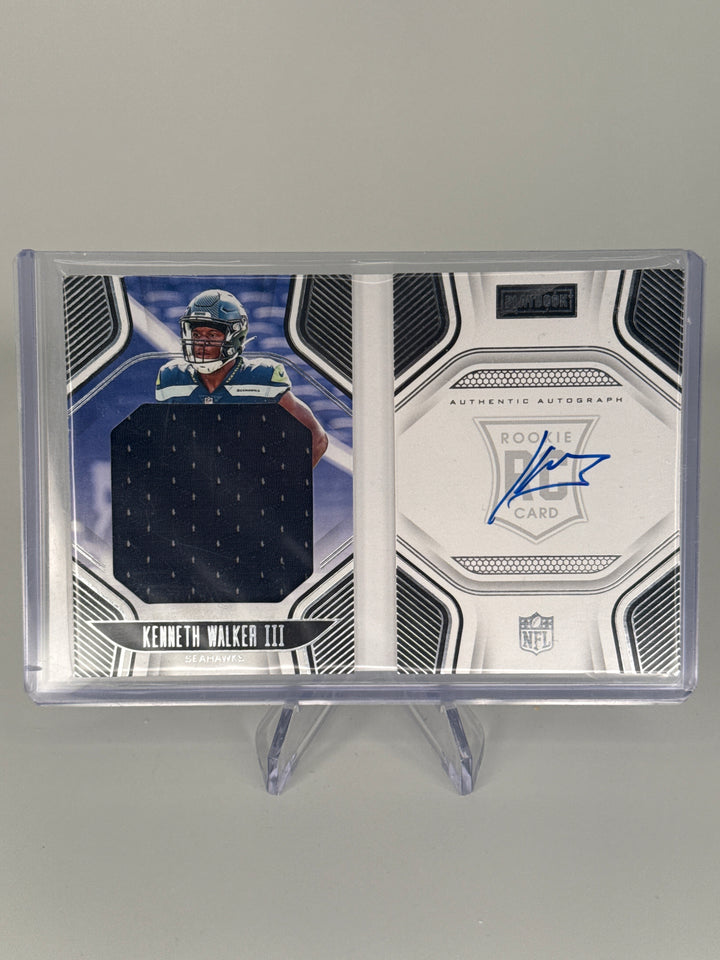 Kenneth Walker 2022 Panini Origins Rookie Patch Auto Booklet, 101/299