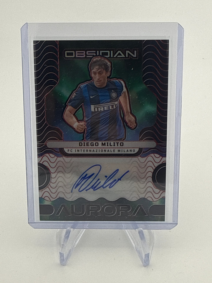 Diego Milito 2023-2024 Panini Obsidian Electric Etch Purple Flood Aurora Auto, 06/25