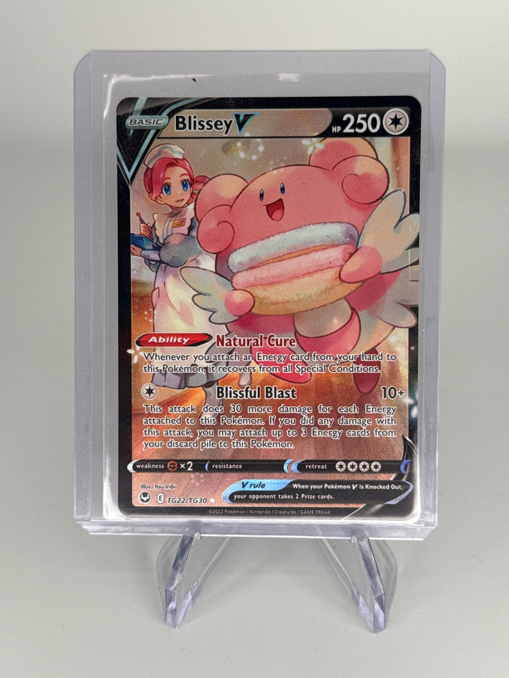Pokemon TCG 2022 Blissey V Silver Tempest Trainer Gallery Holo, TG22/TG30
