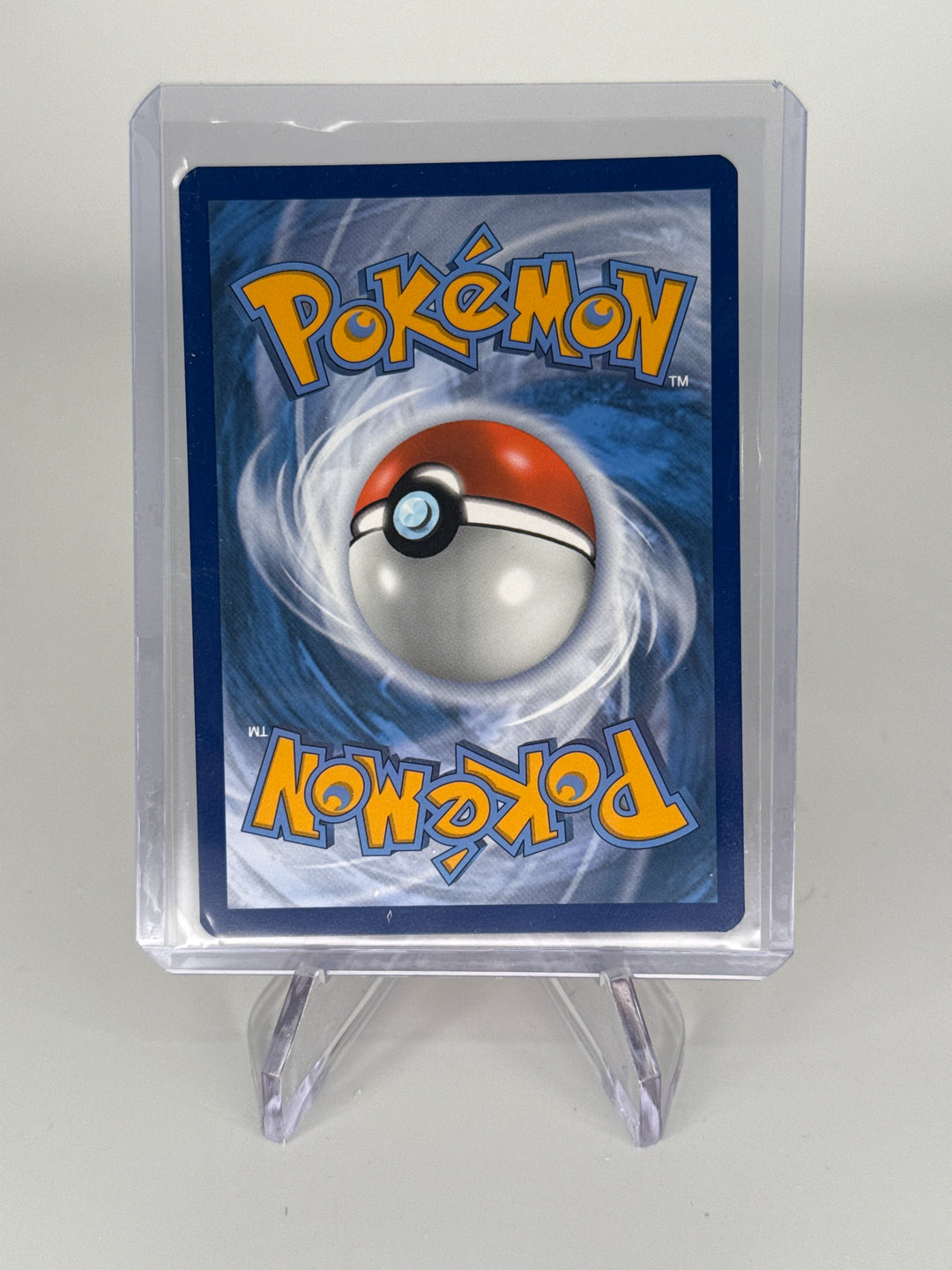 Pokemon TCG 2020 Charizard Vivid Voltage Cracked Ice Holo, 025/185