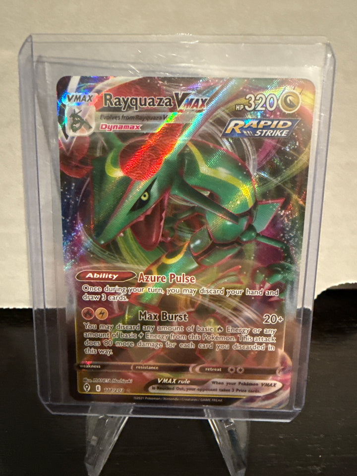Pokemon TCG 2021 Rayquaza VMax Evolving Skies Ultra Rare Full Art Holo, 111/203