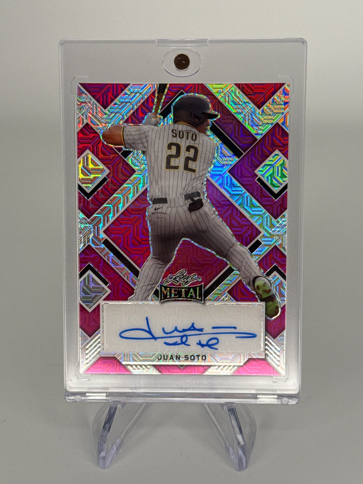 Juan Soto 2022 Leaf Metal Auto, 1/3