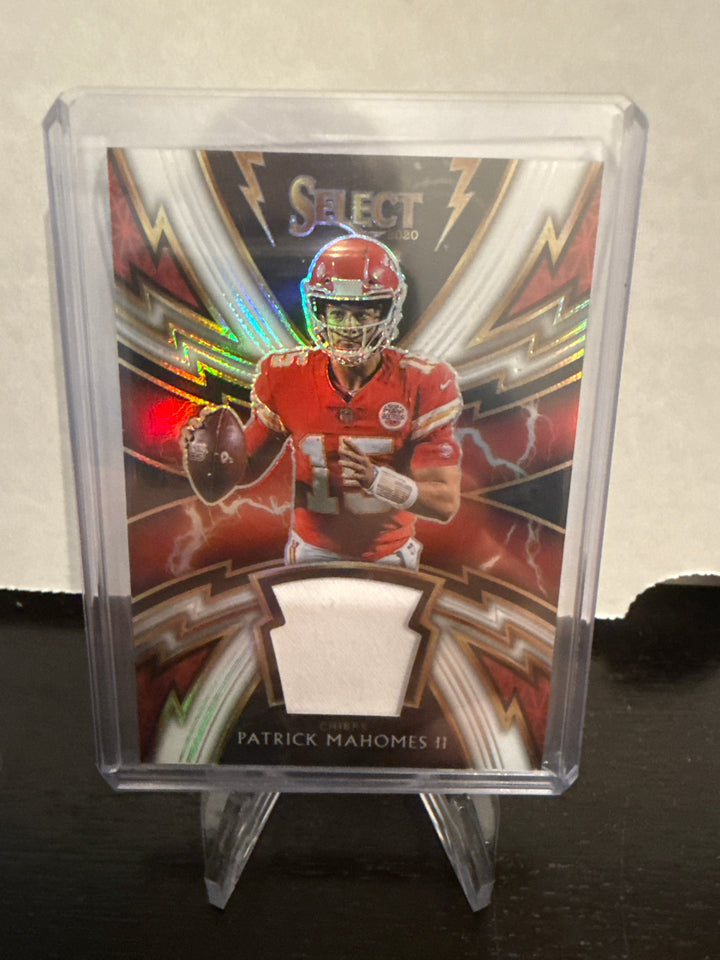 Patrick Mahomes 2020 Panini Select Sparks Relic White, 18/35