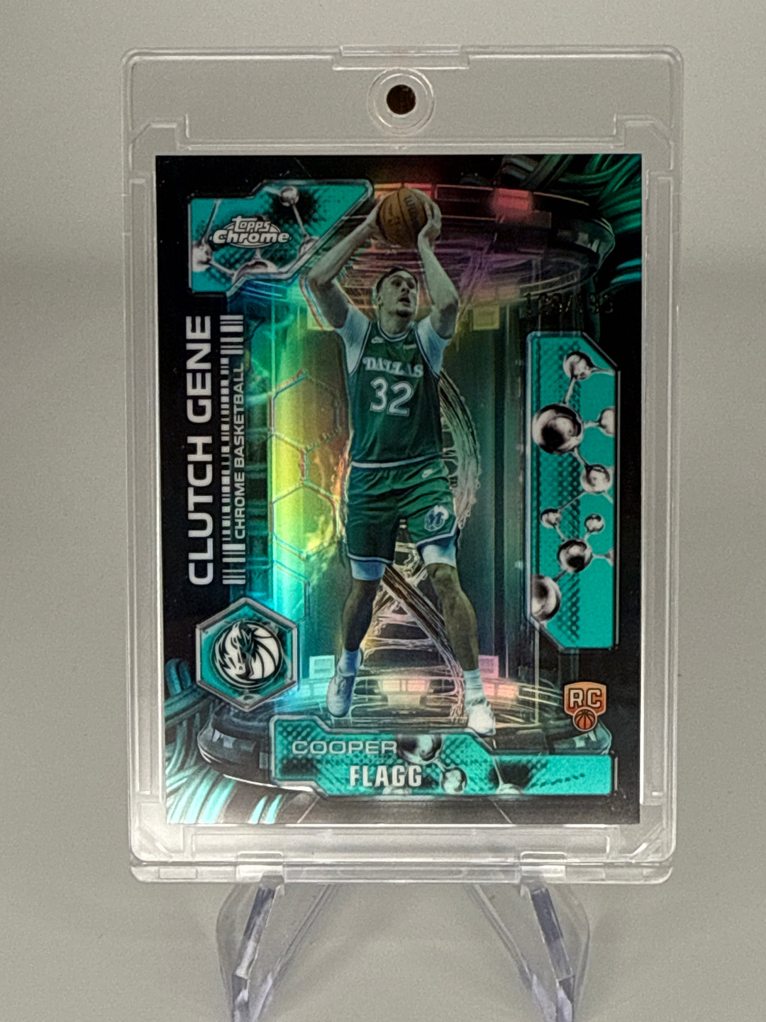 Cooper Flagg 2025 Topps Chrome Clutch Gene Aqua Refractor Rookie, 129/199