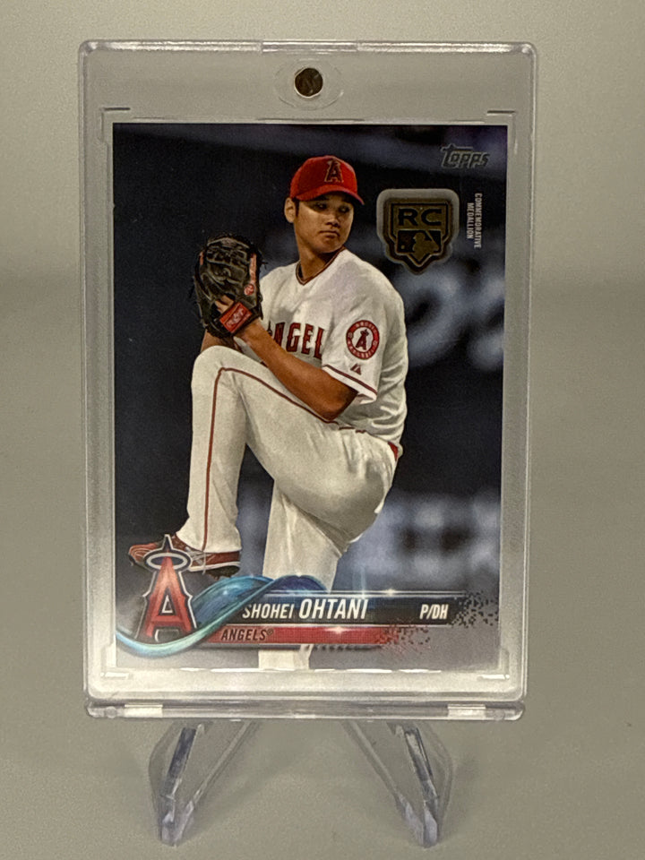 Shohei Ohtani 2020 Topps Series One Rookie Retrospective Medallion