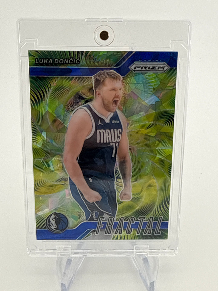 Luka Doncic 2024-2025 Panini Prizm Fractal Yellow Ice, 012/125