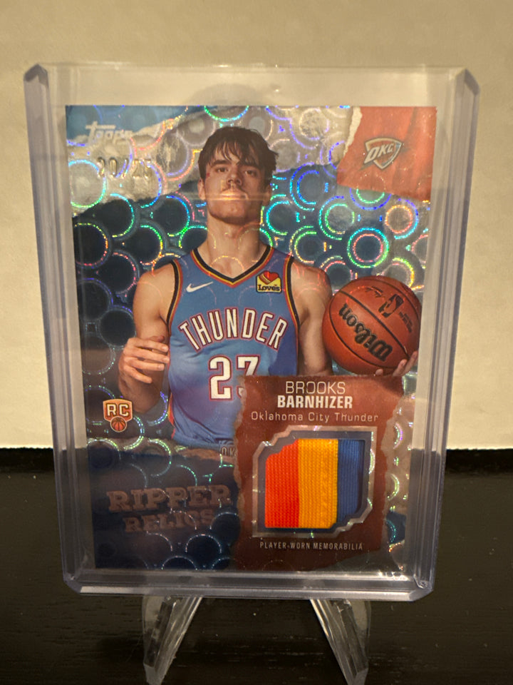 Brooks Barnhizer 2025 Topps Basketball Flagship Ripper Relics Rookie, 20/25
