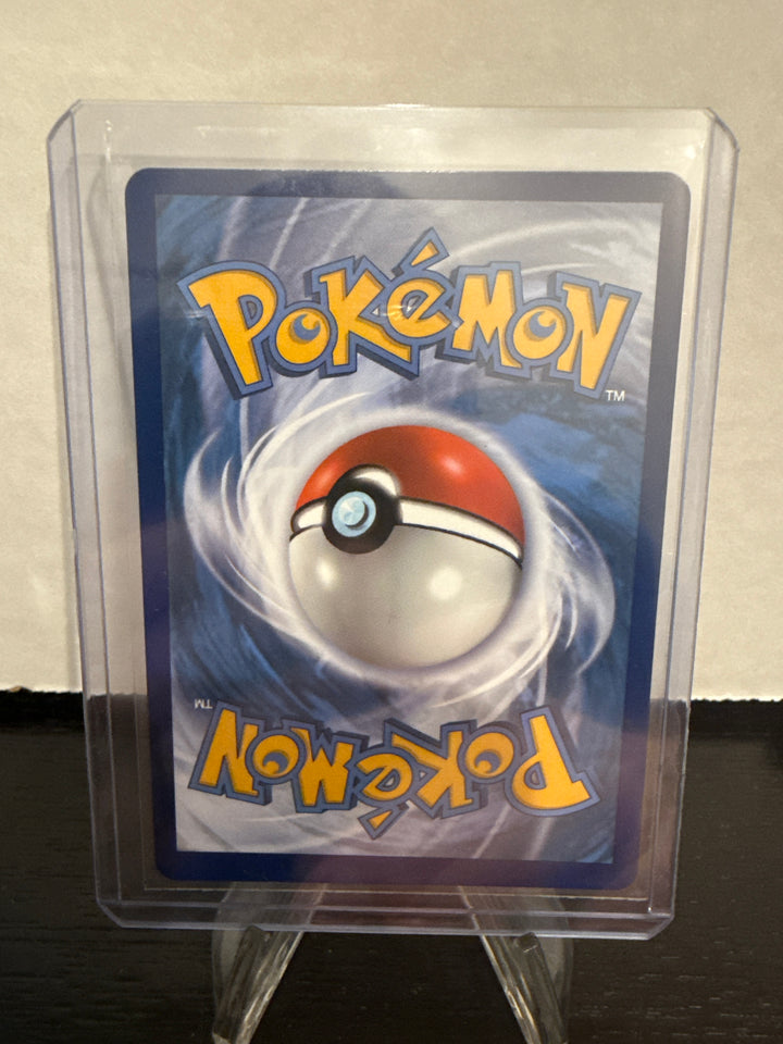 Pokemon TCG 2020 Rayquaza Amazing Rare Vivid Voltage, 138/185