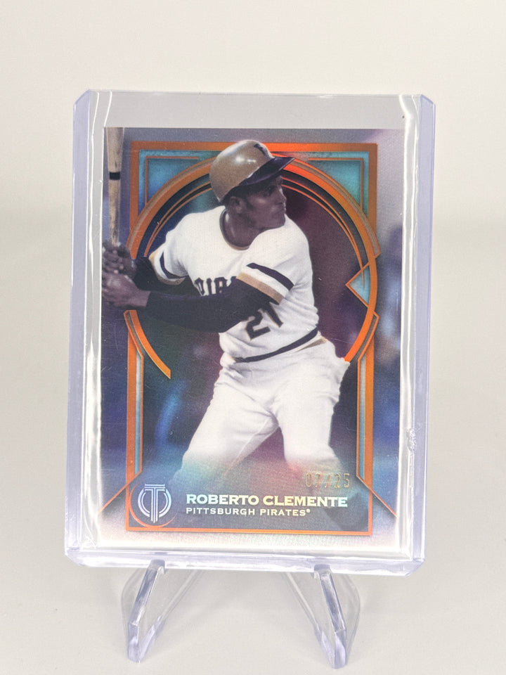 Roberto Clemente 2026 Topps Tribute Orange Refractor, 07/25