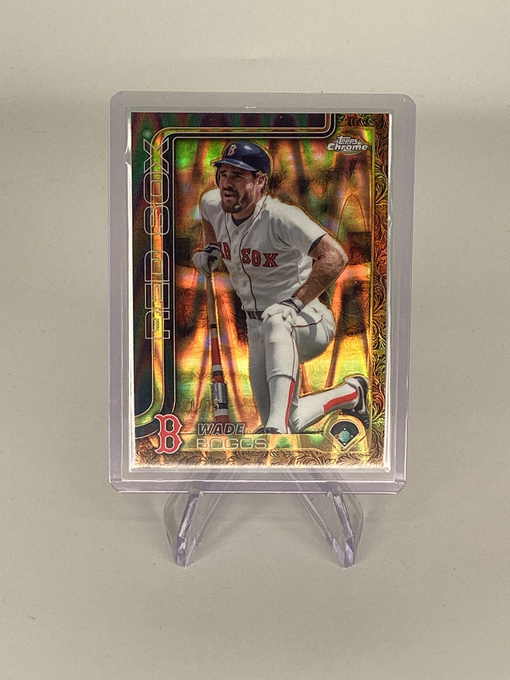Wade Boggs 2025 Topps Gilded Collection Gold Wave Refractor, 08/25