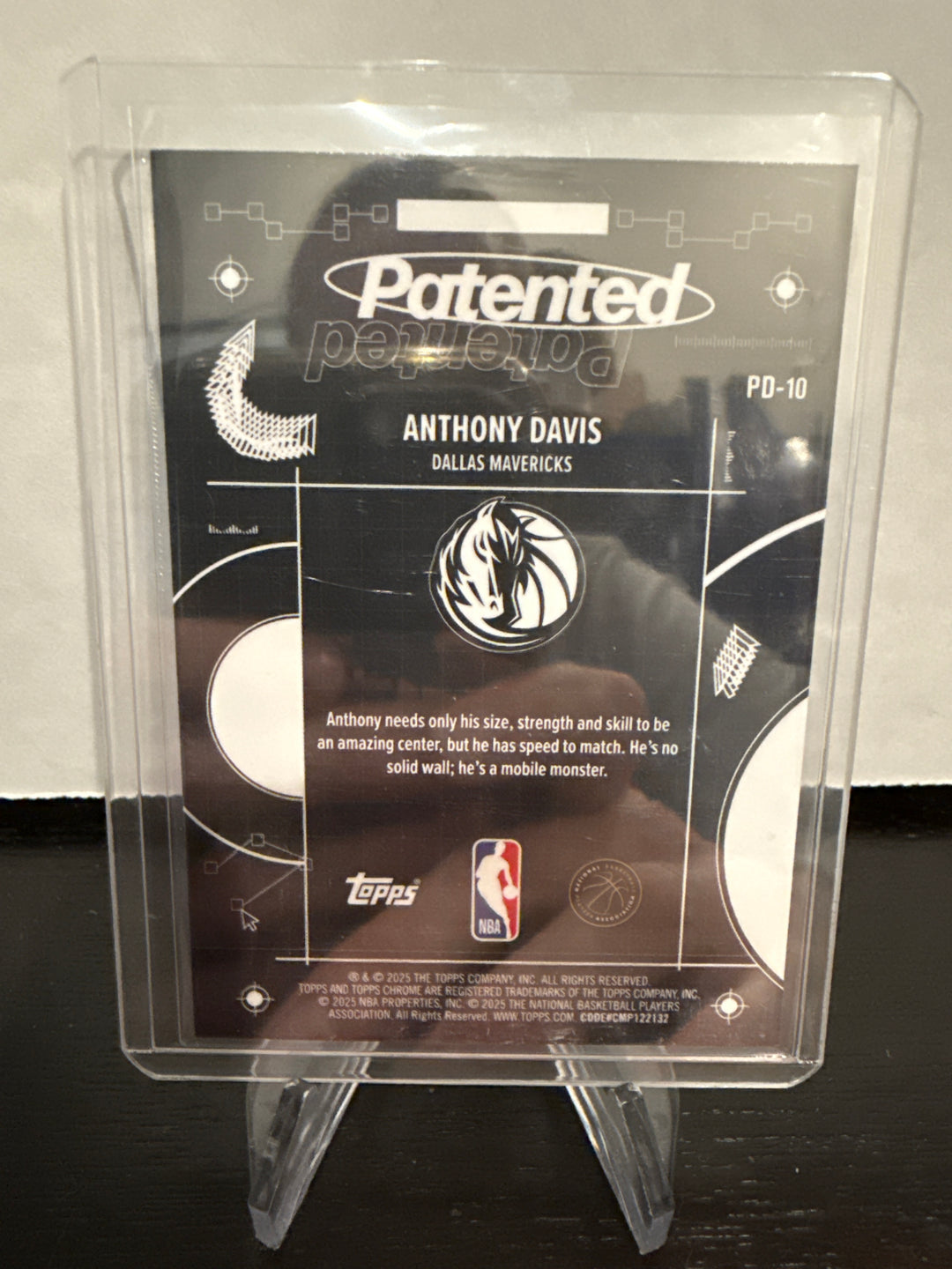Anthony Davis 2025 Topps Chrome Patented SSP Case Hit