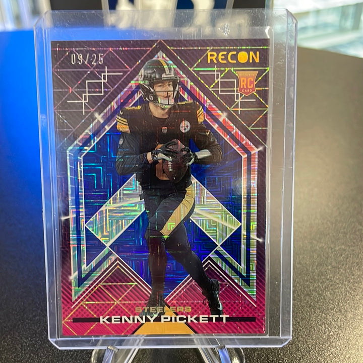 Kenny Pickett 2022 Panini Chronicles Recon Blue Rookie Card, 09/25