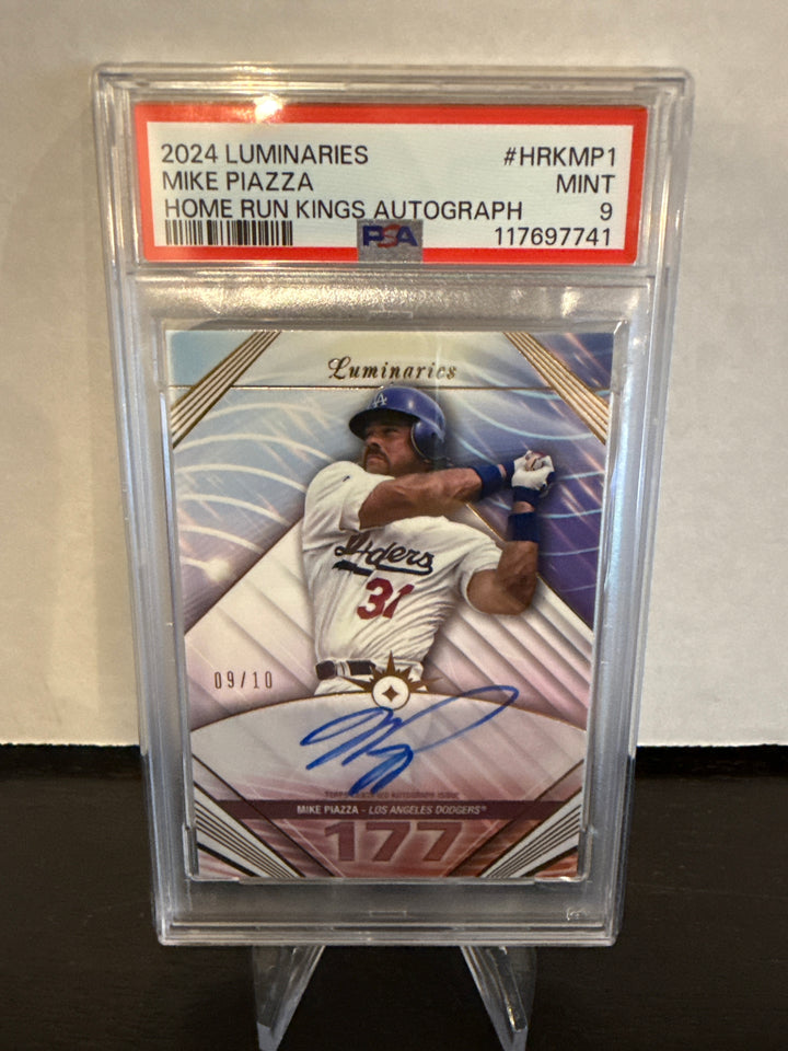 Mike Piazza 2024 Topps Luminaries Home Run Kings Red Auto, 09/10, PSA 9 Mint