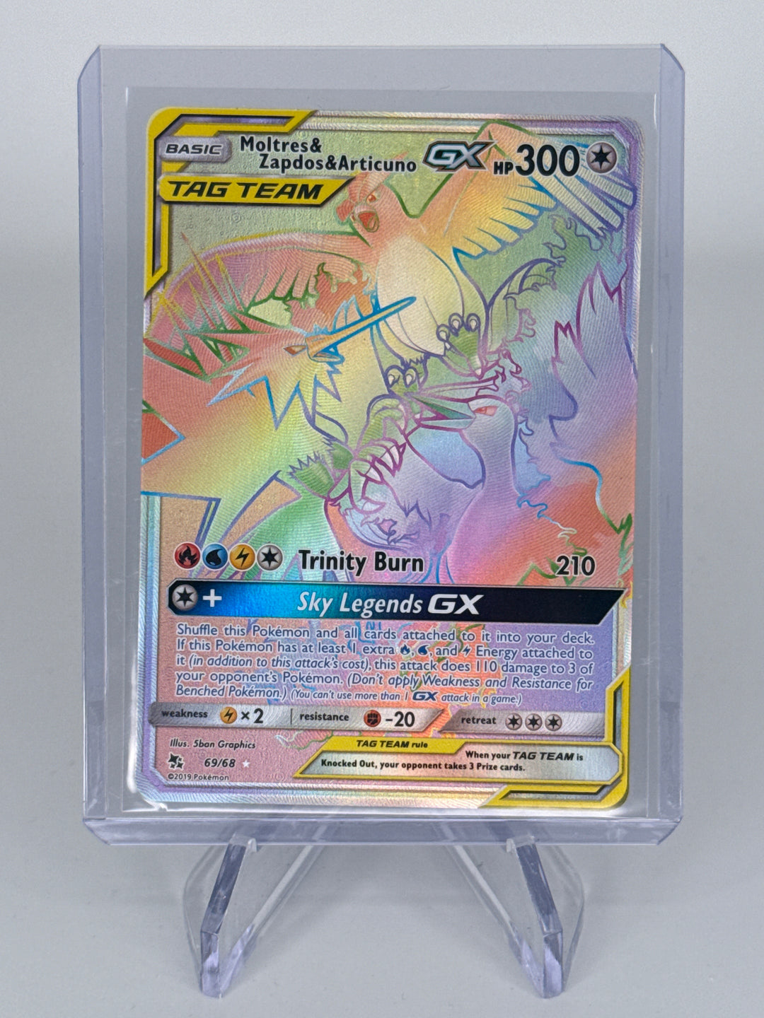 Pokémon TCG 2019 Moltres & Zapdos & Articuno-GX Hidden Fates Rare Rainbow Holofoil, 69/68