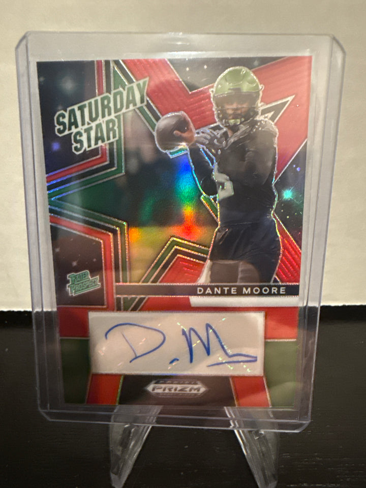 Dante Moore 2025 Panini Prizm Draft Picks Saturday Star Prospect Auto Red, 086/399