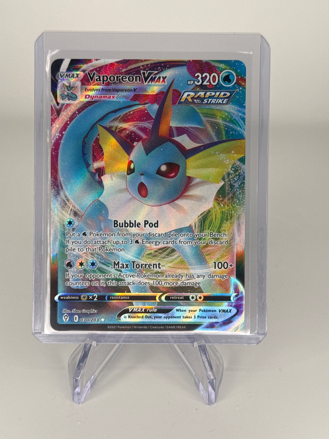 Pokemon TCG 2021 Vaporeon VMax Evolving Skies Ultra Rare Full Art, 030/203