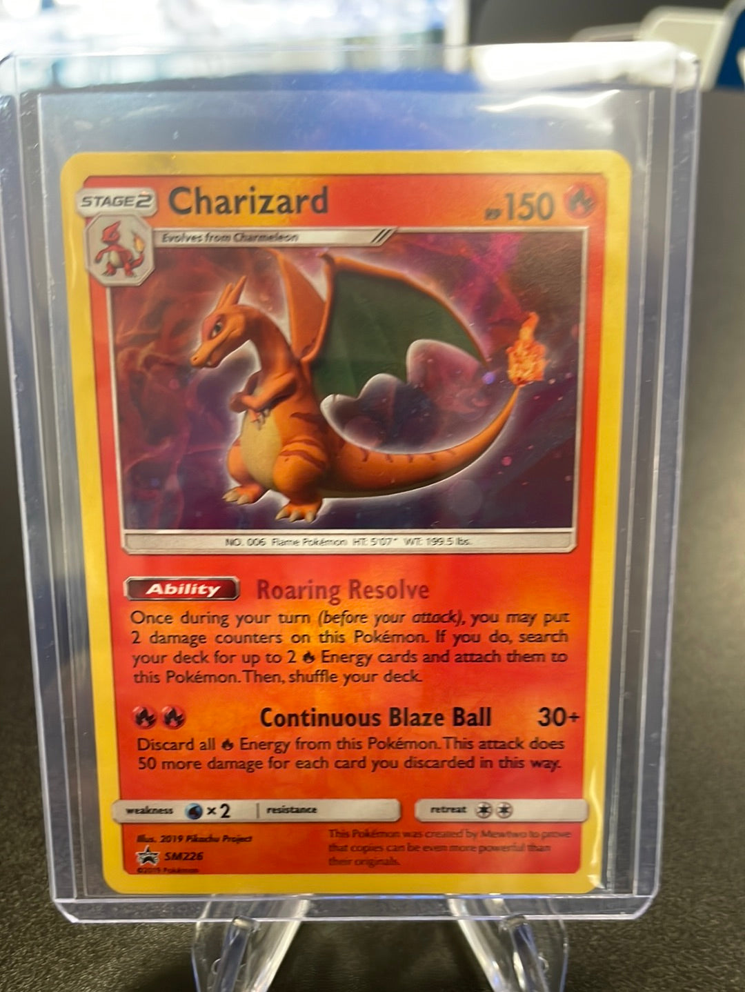 Pokémon TCG 2019 Charizard Sun and Moon Black Star Promo Ultra Rare Holofoil, SM226