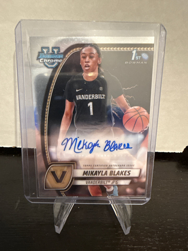 Mikayla Blakes 2025 Bowman Chrome University 1st Bowman Auto