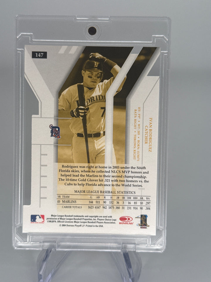 Ivan Rodriguez 2004 Donruss Elite Status Gold, 23/24