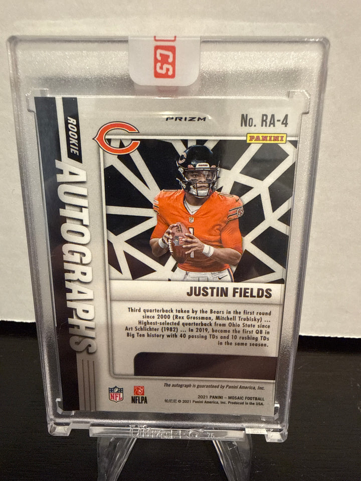 Justin Fields 2021 Panini Mosaic Rookie Auto