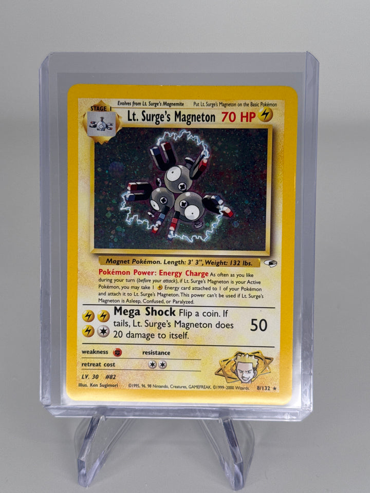 Pokemon TCG 2000 Lt. Surge's Magneton Gym Heroes Holo, 8/132