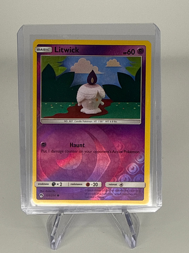 Pokemon TCG 2018 Litwick Lost Thunder Reverse Holo, 101/214