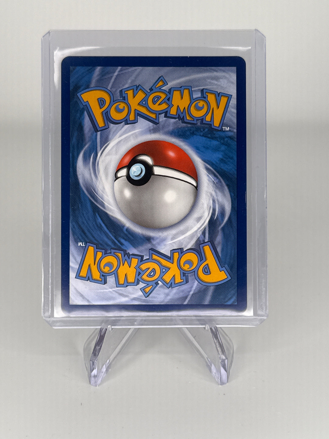 Pokemon TCG 2022 Mimikyu VMax Brilliant Stars Sword & Shield Ultra Rare, 069/172
