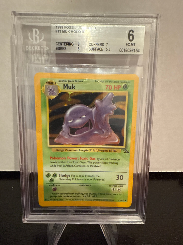 Pokemon TCG 1999 Muk Fossil Unlimited Holo, 13/62, BGS 6