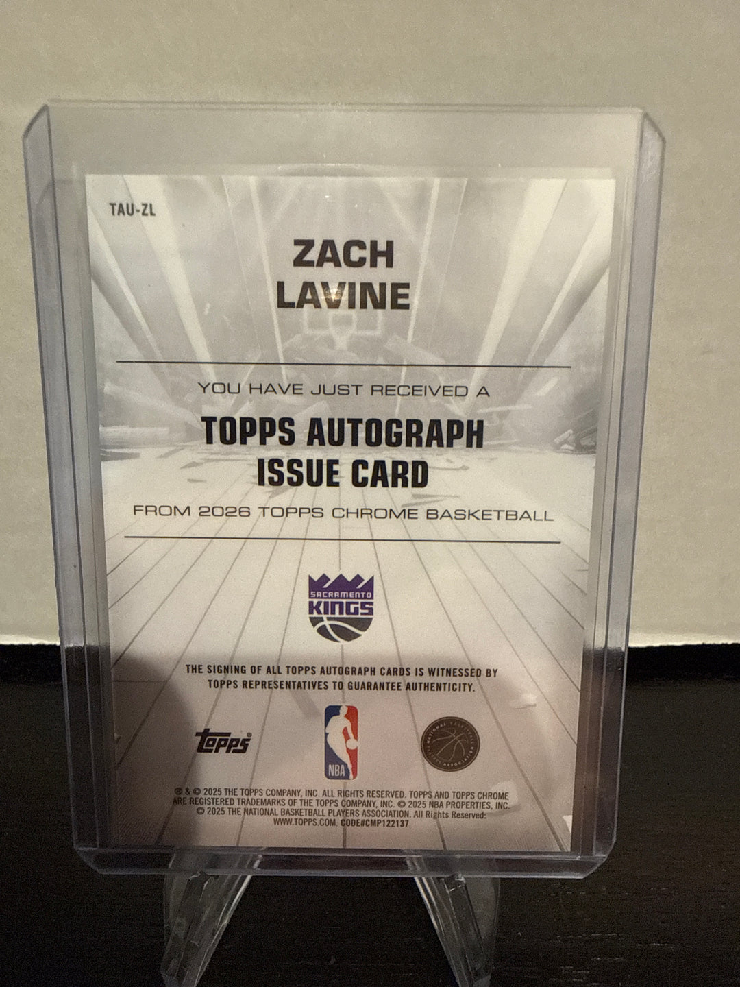 Zach Lavine 2025 Topps Chrome Certified Purple Refractor Auto, 23/75