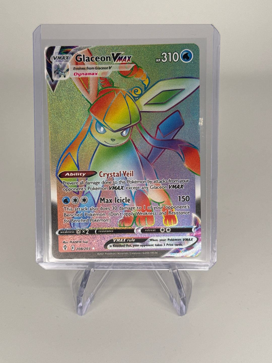 Pokémon TCG 2022 Glaceon VMax Evolving Skies Rainbow Secret Rare Holofoil, 208/203