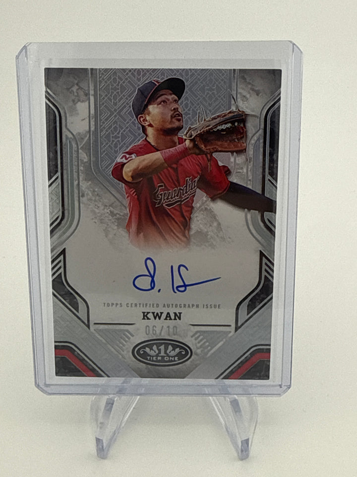Steven Kwan 2025 Topps Tier One Holo Silver Auto, 06/10