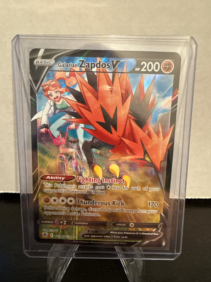 Pokemon TCG 2022 Galarian Zapdos V Astral Radiance Trainer Gallery Full Art, TG19/TG30
