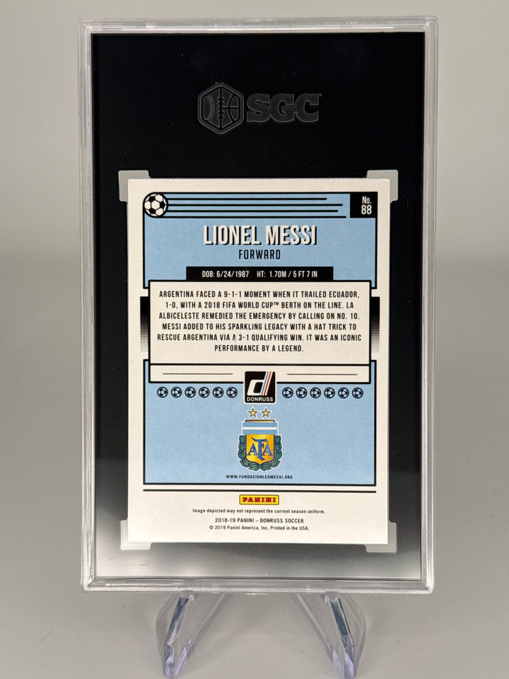 Lionel Messi 2018-2019 Panini Donruss, SGC 9 Mint