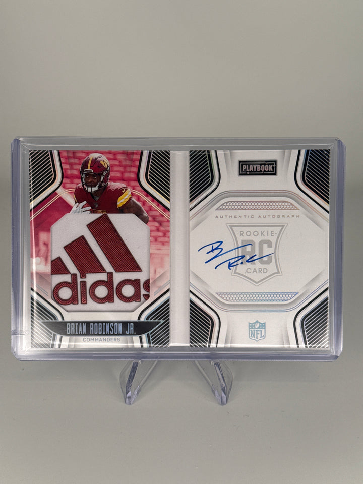 Brian Robinson Jr. 2022 Panini Playbook Rookie Patch Auto Booklet Red, 4/5
