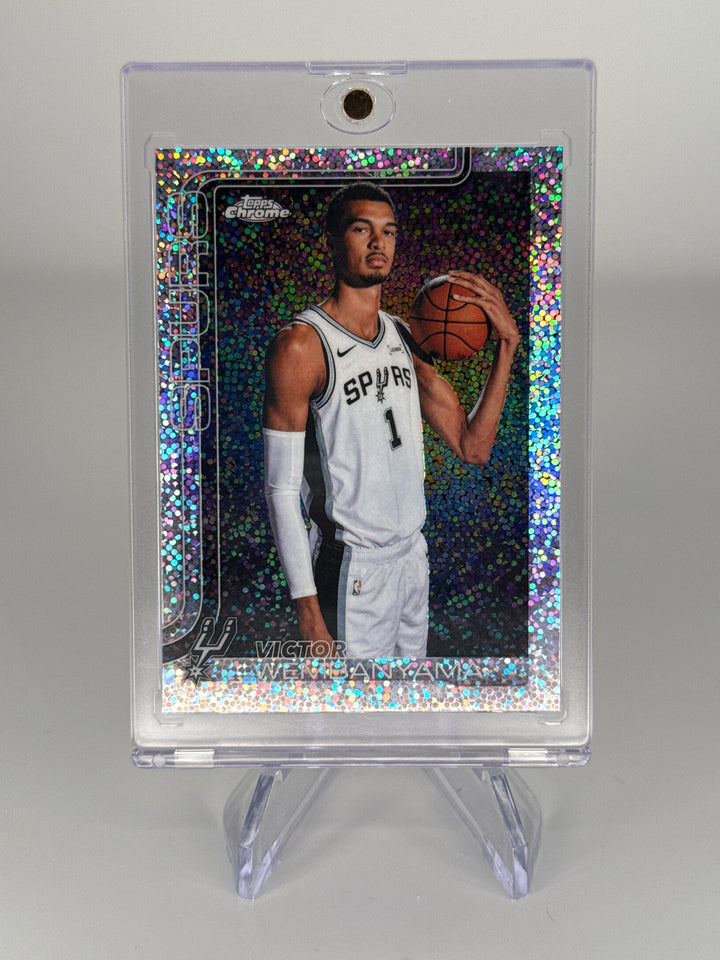Victor Wembanyama 2026 Topps Chrome Update Speckle Image Variation