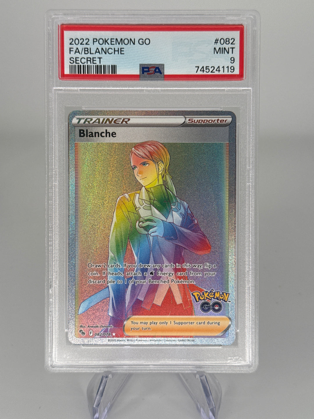 Pokemon TCG 2021 Blanche Pokemon Go Rainbow Rare, 082/078, PSA 9 Mint