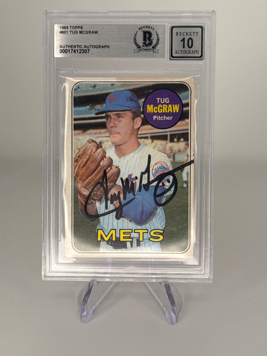 Tug McGraw 1969 Topps, BGS 10 Auto