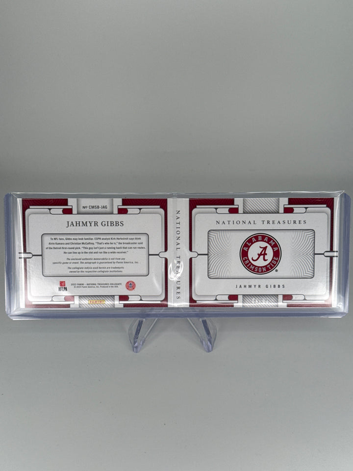 Jahmyr Gibbs 2023 Panini National Treasures Collegiate Rookie Patch Auto Booklet, 04/99
