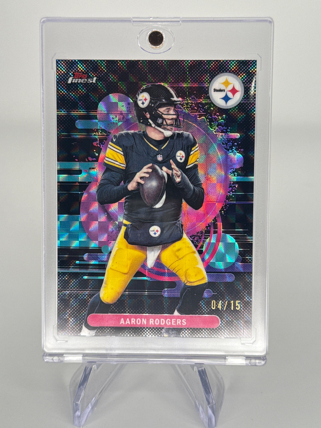 Aaron Rodgers 2025 Topps Finest Black Geometric Refractor, 04/15