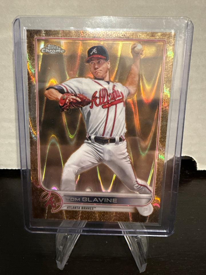 Tom Glavine 2022 Topps Gilded Collection Gold Etch Raywave Refractor, 09/25