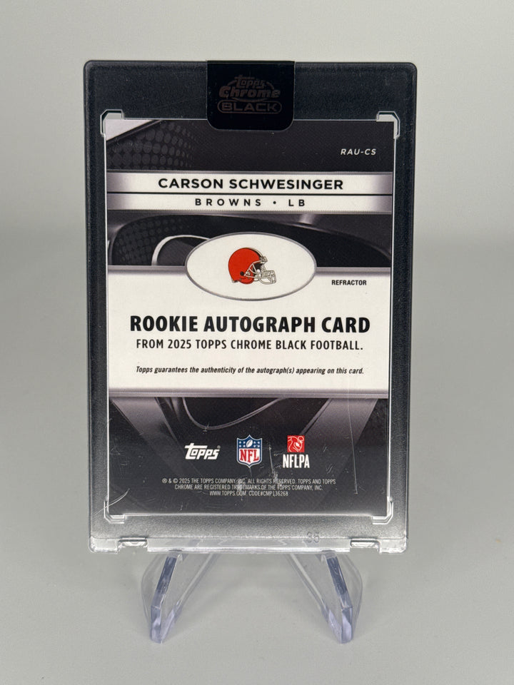 Carson Schwesinger 2025 Topps Chrome Black Rookie Refractor Auto, 140/299