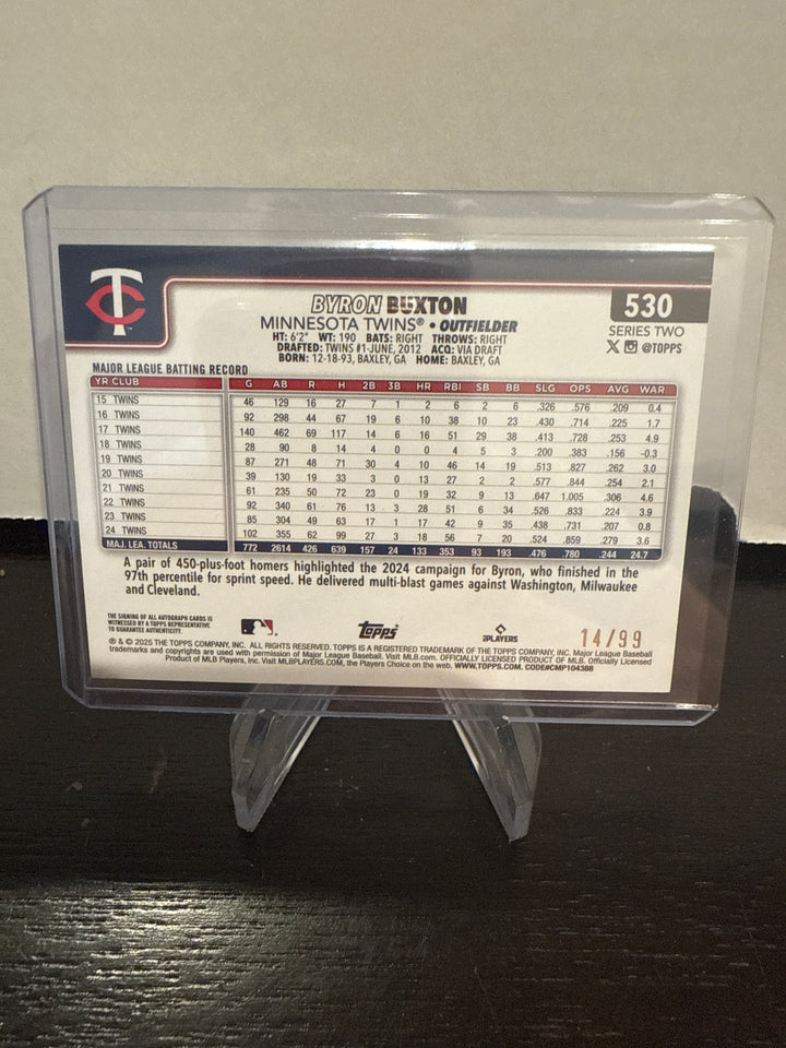 Byron Buxton 2025 Topps Series Two Auto Green, 14/99