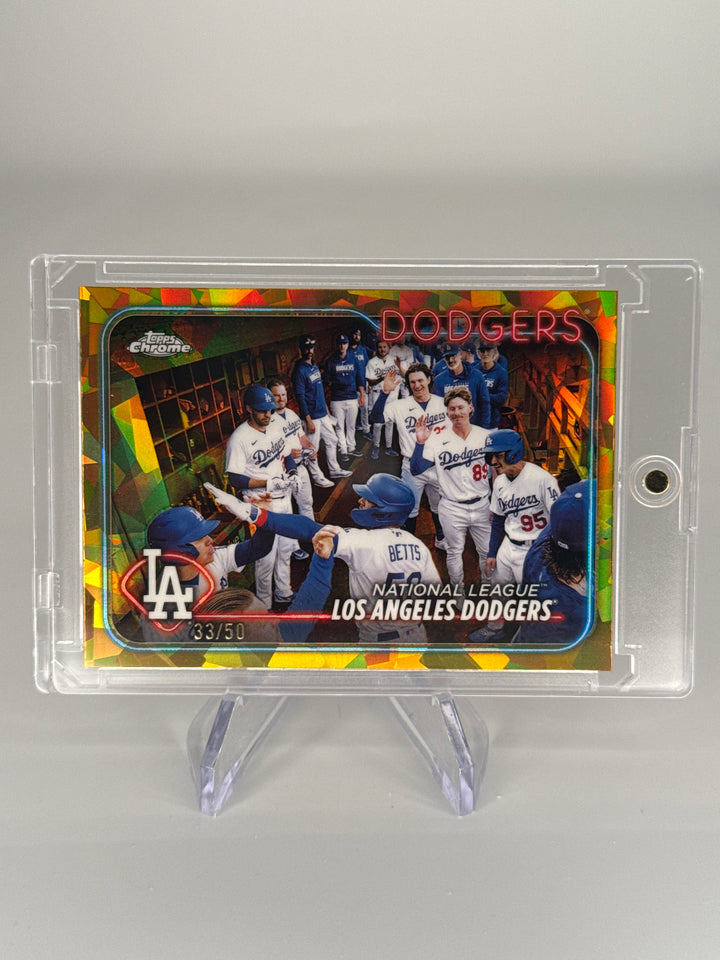 Los Angeles Dodgers 2024 Topps Chrome Sapphire Gold Refractor, 33/50