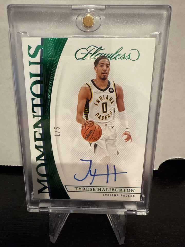 Tyrese Haliburton 2021-2022 Panini Flawless Momentous Auto Emerald, 1/5