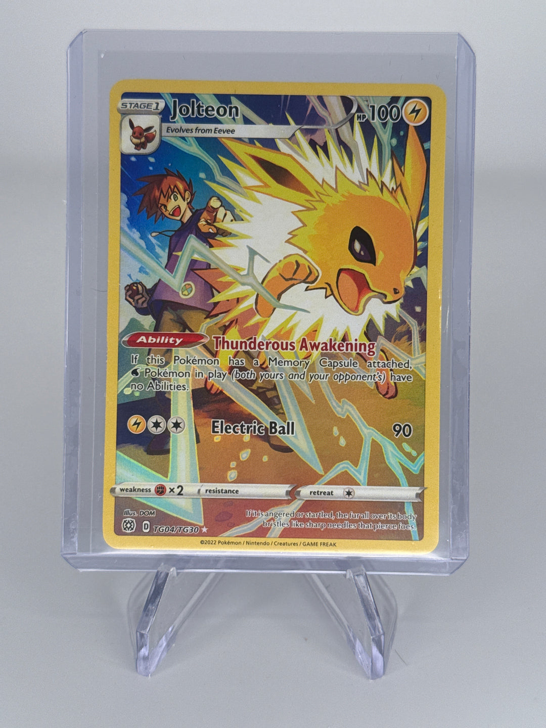 Pokemon TCG 2022 Jolteon Brilliant Stars Trainer Gallery, TG04/TG30