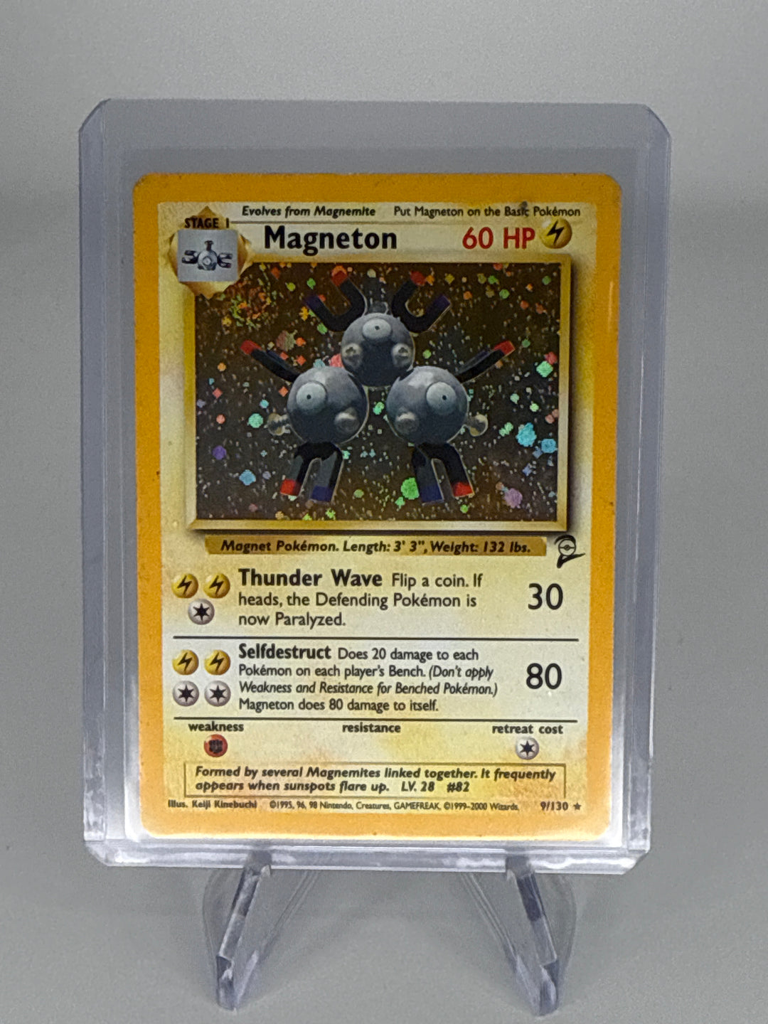 Pokemon TCG 2000 Magneton Base Set 2 Holo, 9/130