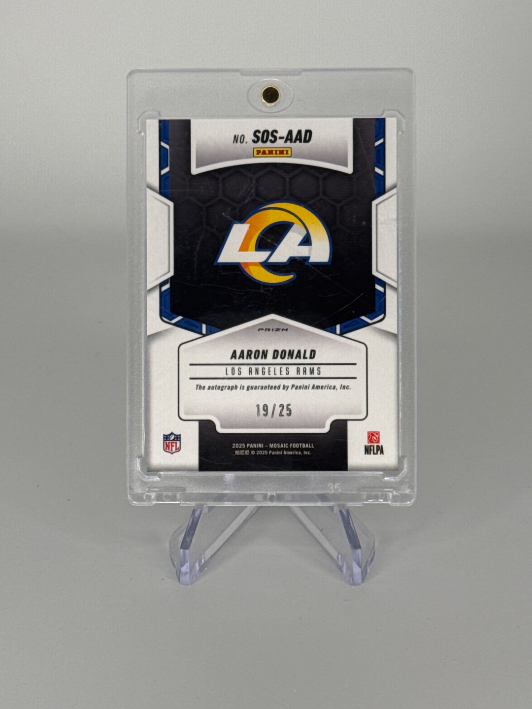 Aaron Donald 2025 Panini Mosaic, Showtime Auto 19/25, Card Number SOS-AAD