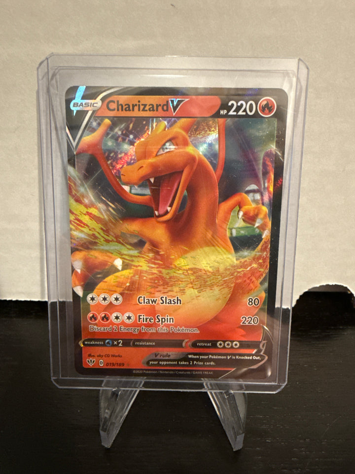 Pokémon TCG 2020 Charizard V Darkness Ablaze, 019/189